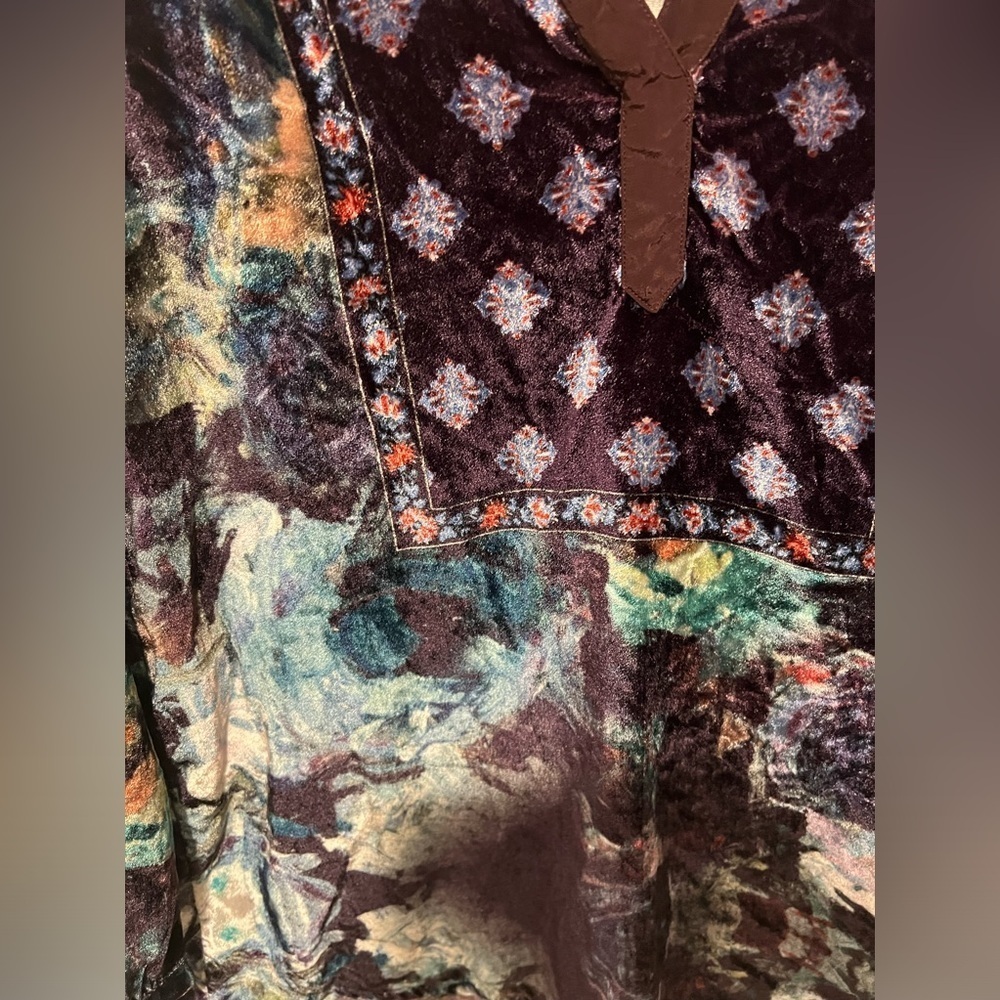 Soft Surroundings Velour Feel / Lyocell Floral Boho Tunic in Size XS ๐น๐ป๐ท - Picture 7 of 10
